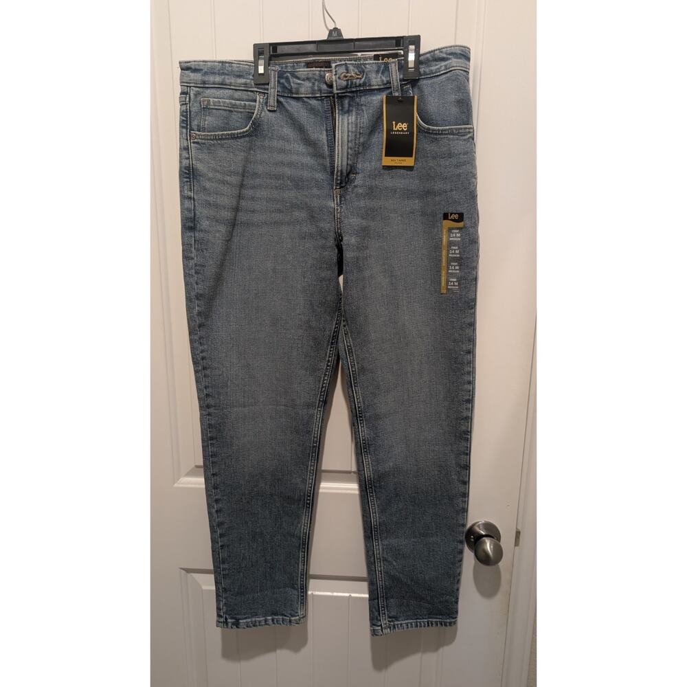 Lee Women's Blue 90s Tapered Mid Rise Denim Jeans 5-Pocket Design